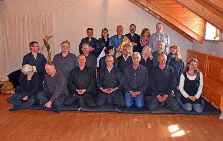 Zen-Gruppe des Bodhidharma Zendo Augsburg
