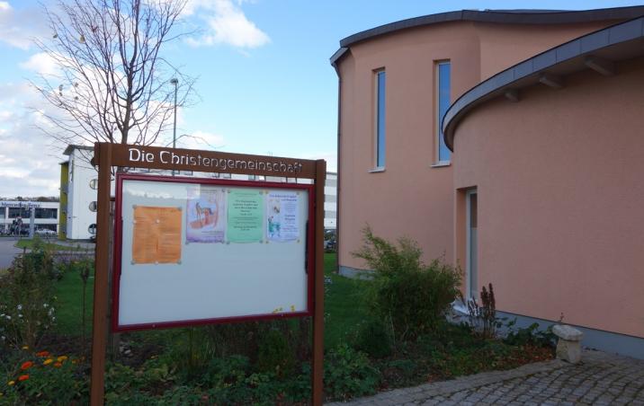 Außenansicht der Kirche der Christengemeinschaft in Hochfeld